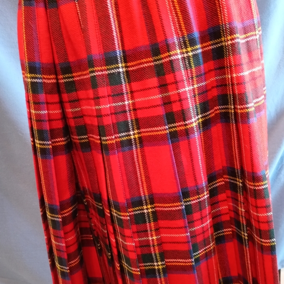 100% Wool Highland Home Ind. - Picture 6 of 16